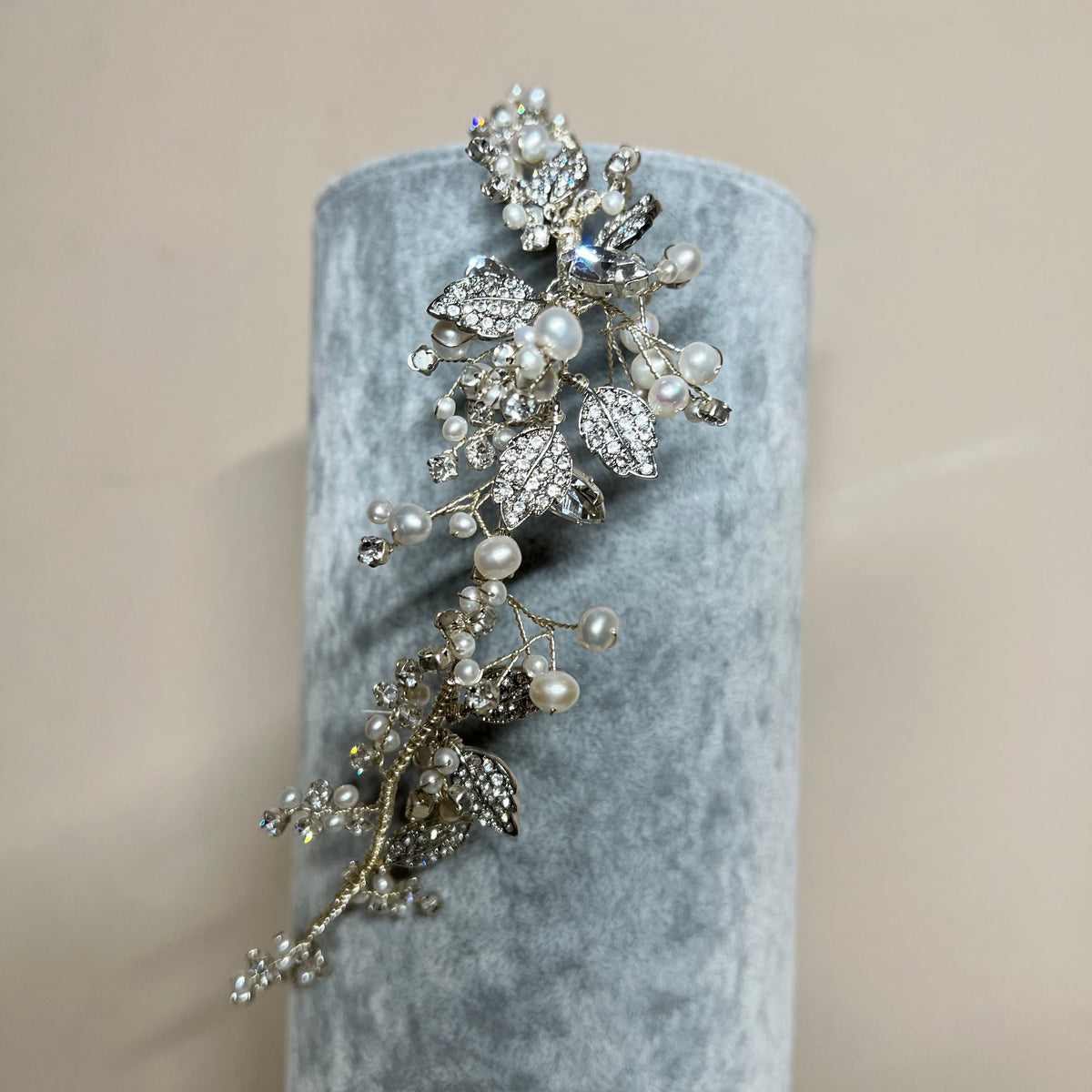 Diamanté & Pearl Headpiece