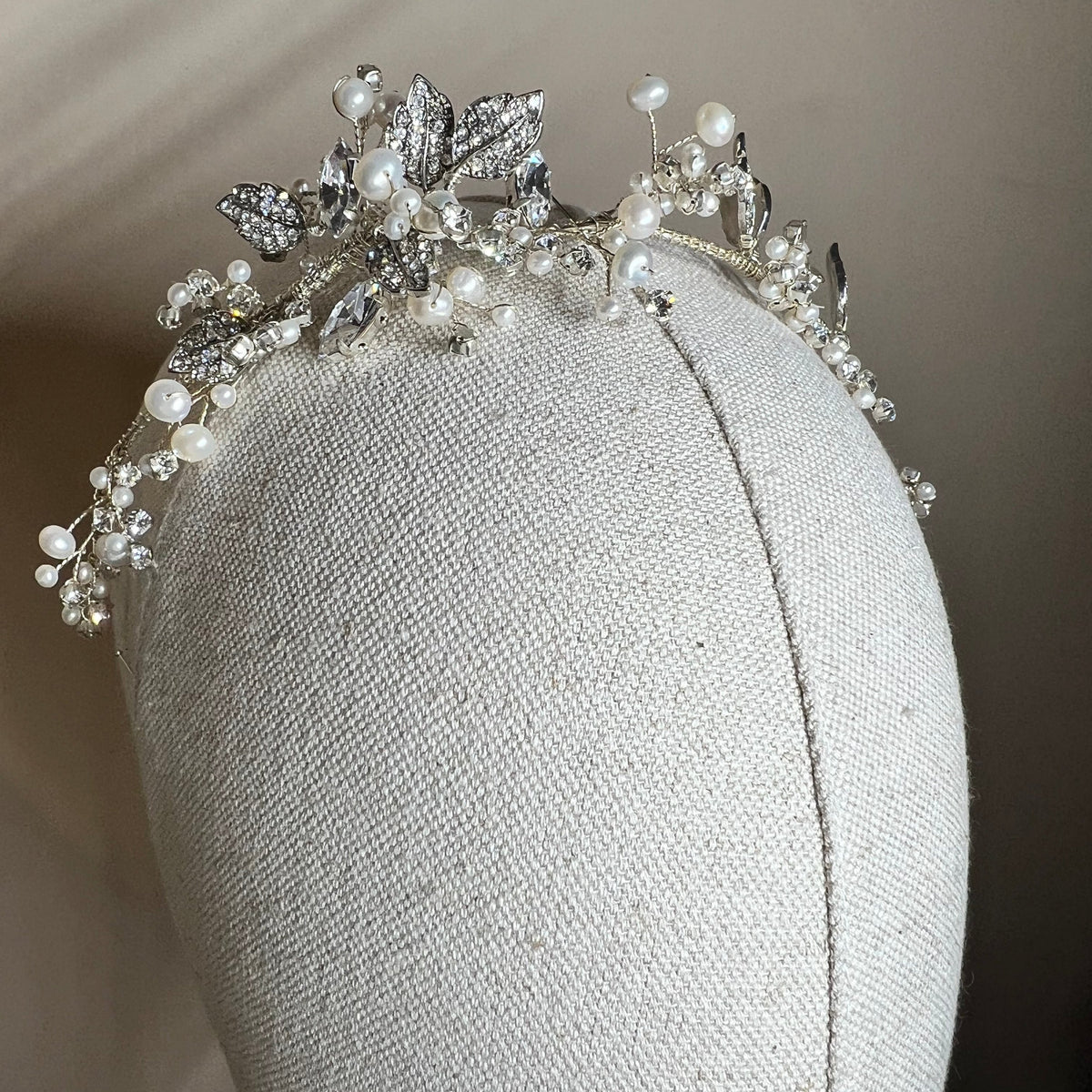 Diamanté & Pearl Headpiece